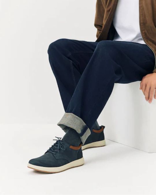 HUSH PUPPIES